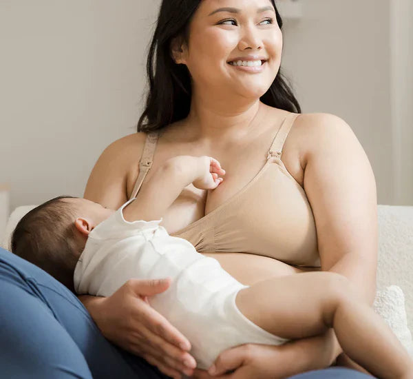 Breathable Seamless Nursing Bra.